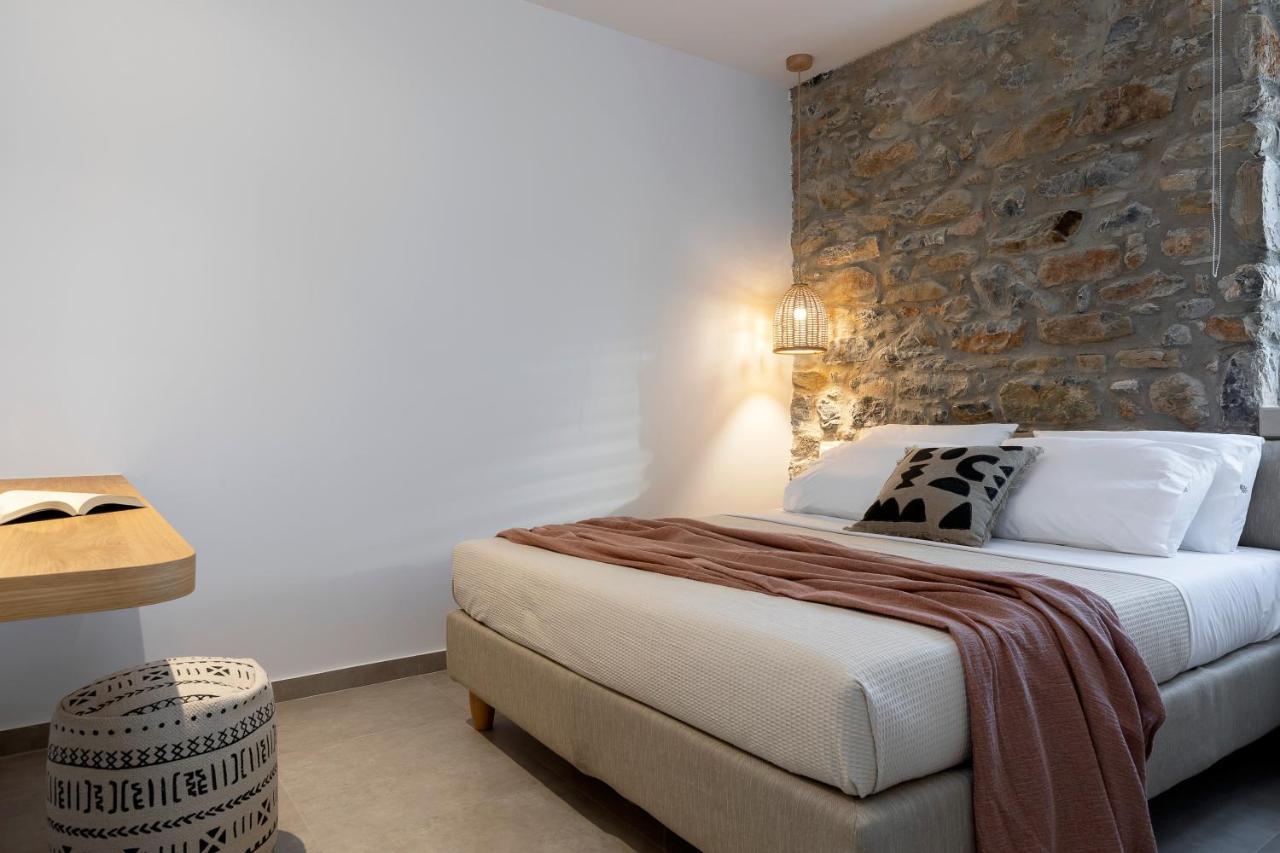 Lichnos Luxury Suites Sourpi エクステリア 写真