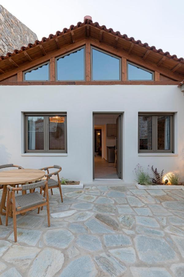 Lichnos Luxury Suites Sourpi エクステリア 写真