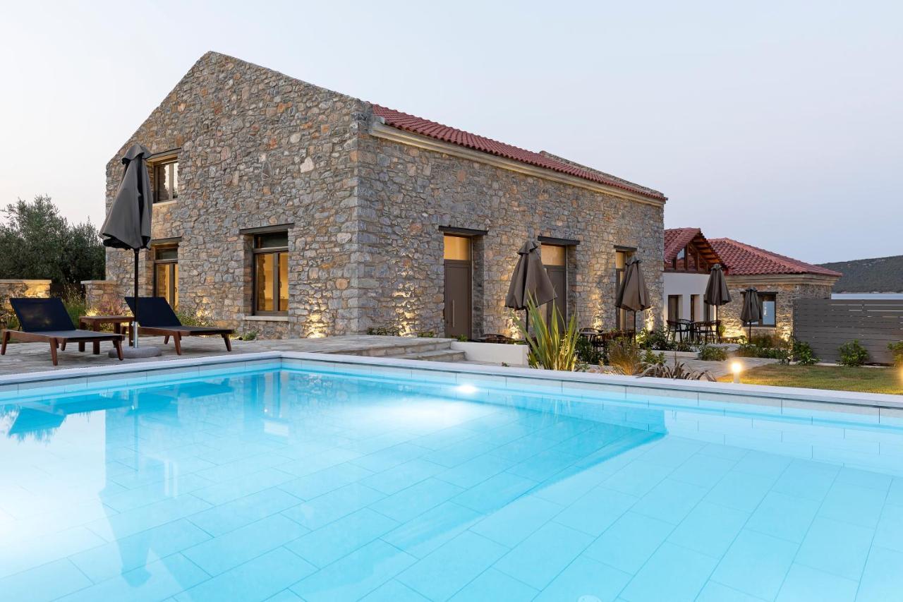 Lichnos Luxury Suites Sourpi エクステリア 写真