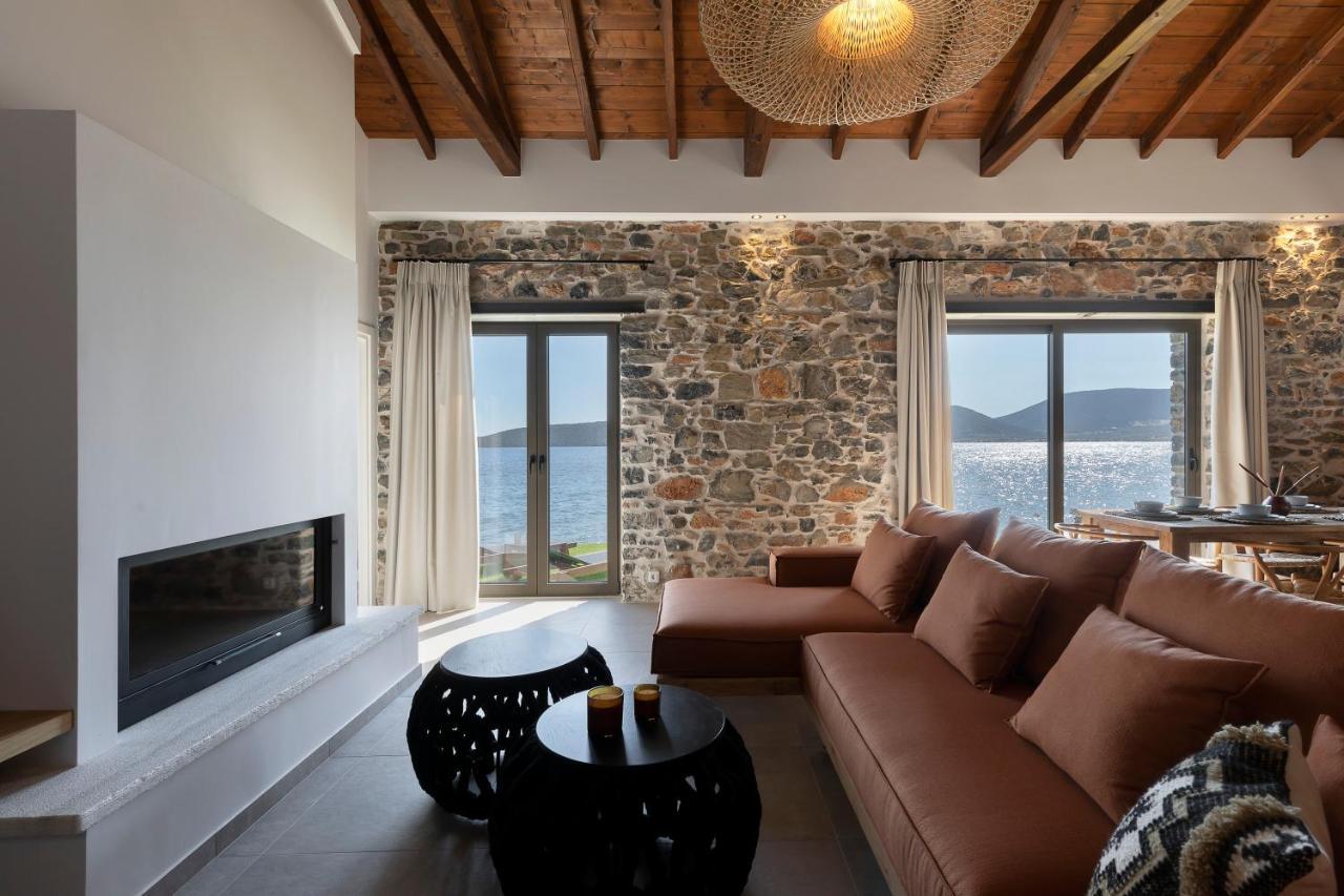 Lichnos Luxury Suites Sourpi エクステリア 写真